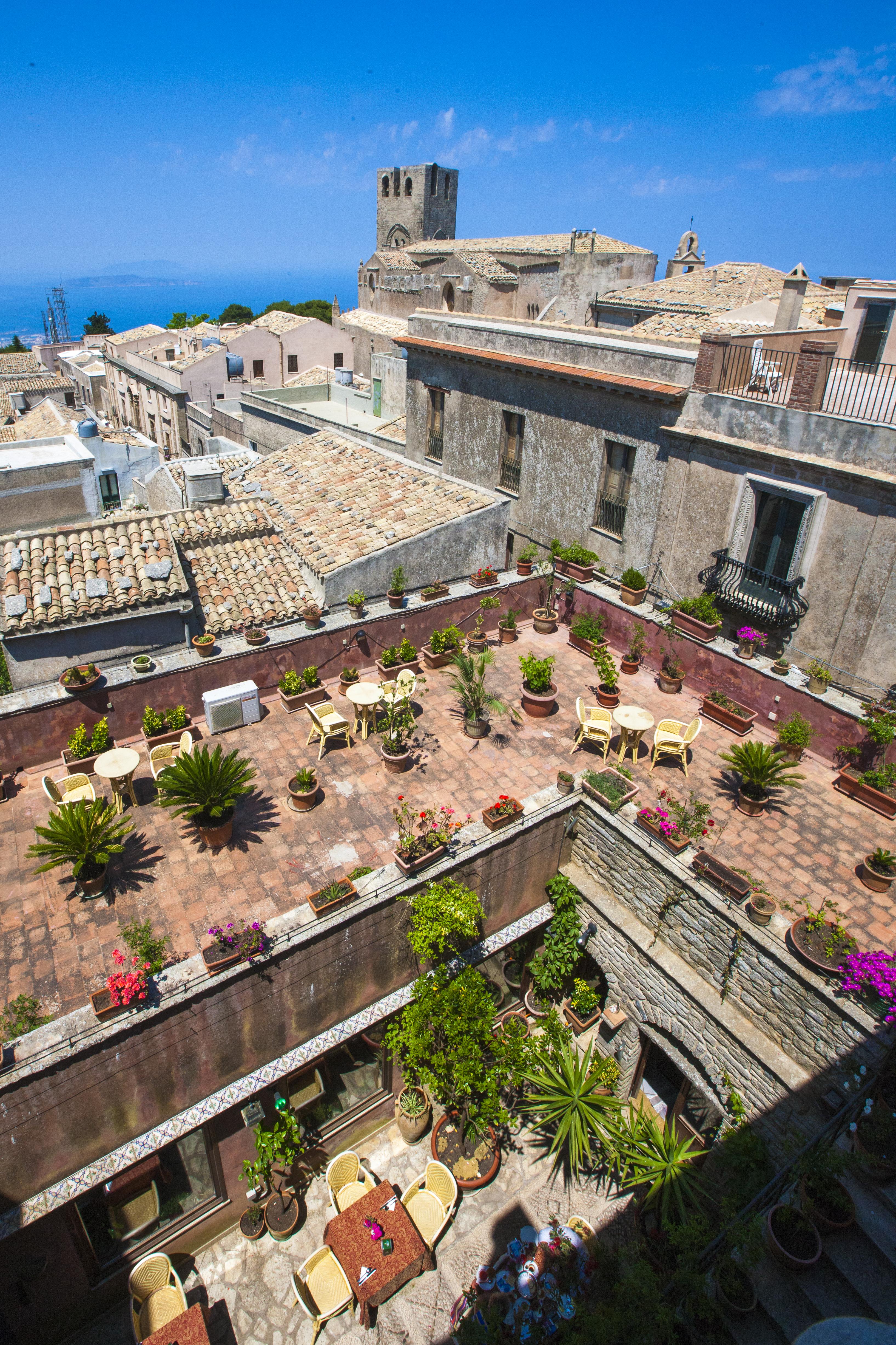 Elimo 3* Erice